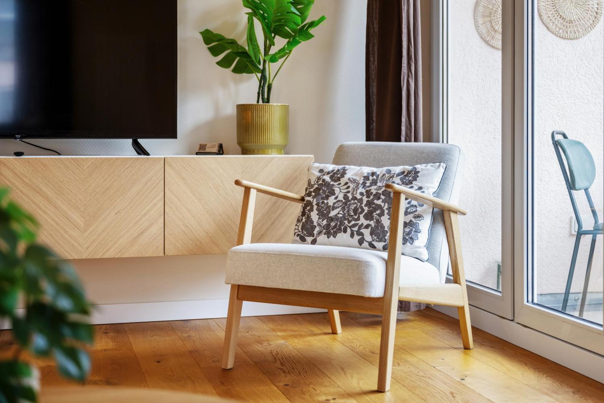 Апартаменти Edler Wohnraum Schwanenteich-Oase Mit Balkon, Kaffeevollautomat, Lift & Parkplatz Цвікау Екстер'єр фото